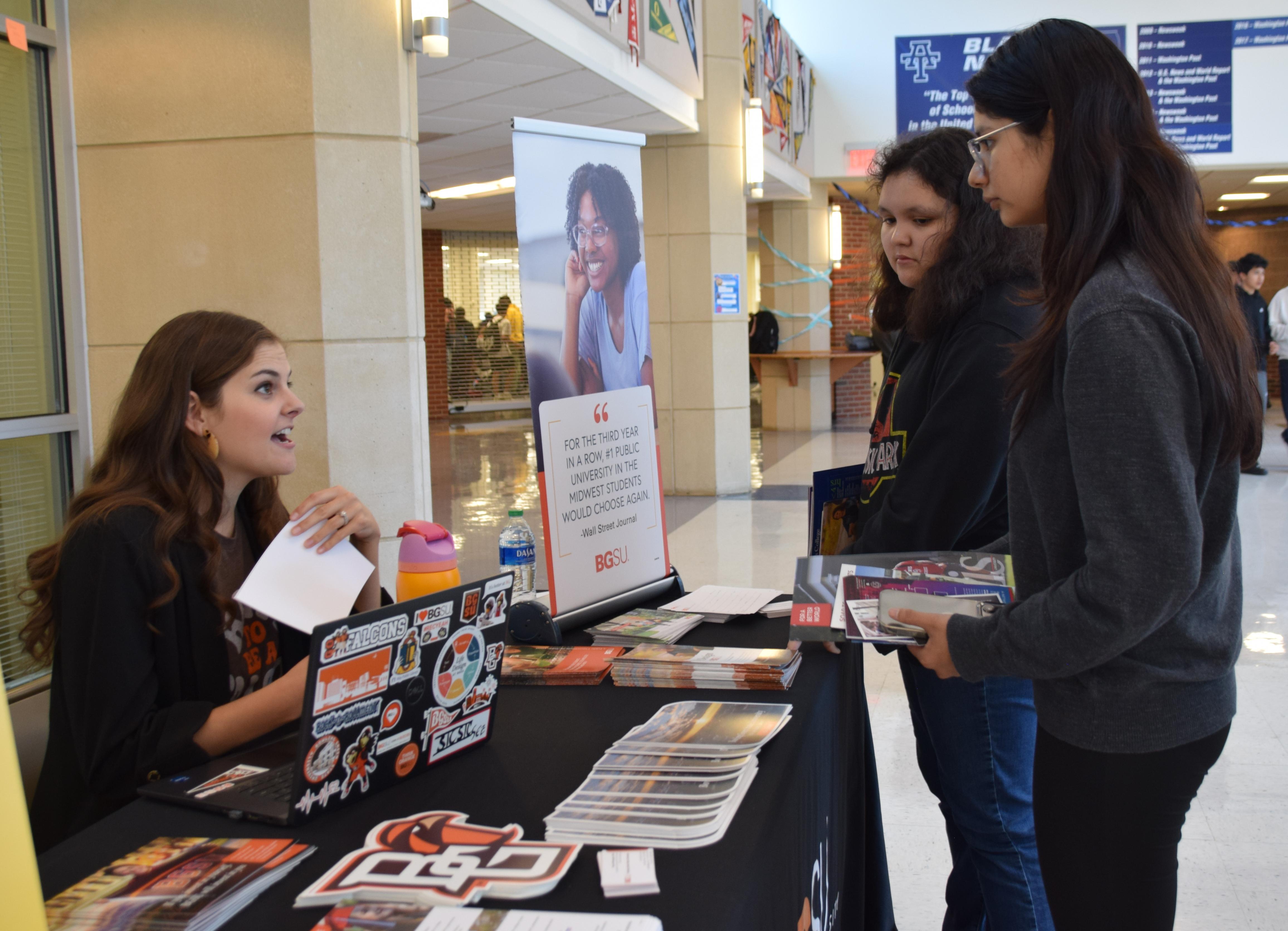 Addison Trail Counseling Department hosts College Fair for students